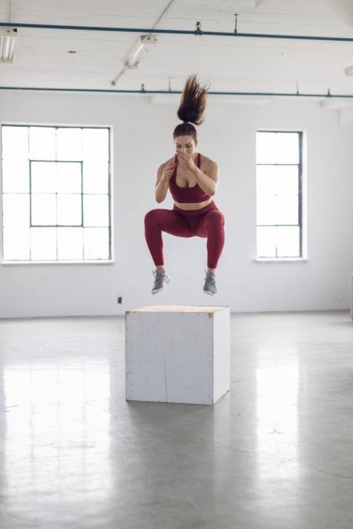 009 : HONORER ET TRAVAILLER AVEC SON CYCLE MENSTRUEL SACRÉ POUR UN CORPS PLUS ALIGNÉ